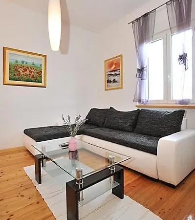 In With Sea View, Terrace, Air Conditioning, Wifi 3617-1 * Poljana (Ugljan)