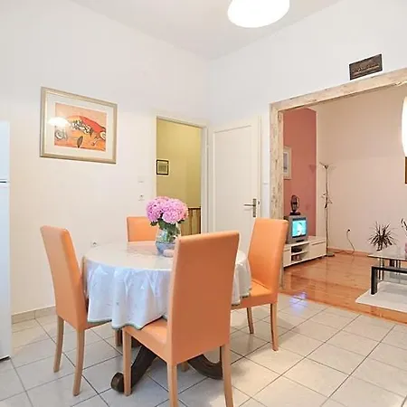 In With Sea View, Terrace, Air Conditioning, Wifi 3617-1 Poljana (Ugljan)