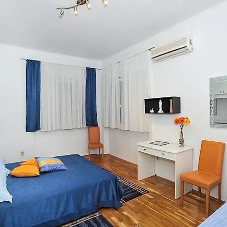 In With Sea View, Terrace, Air Conditioning, Wifi 3617-1 Appartamento *